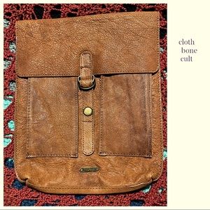 ✨NWT✨ FREE PEOPLE🌼 Leather Twin Pocket iPad CASE